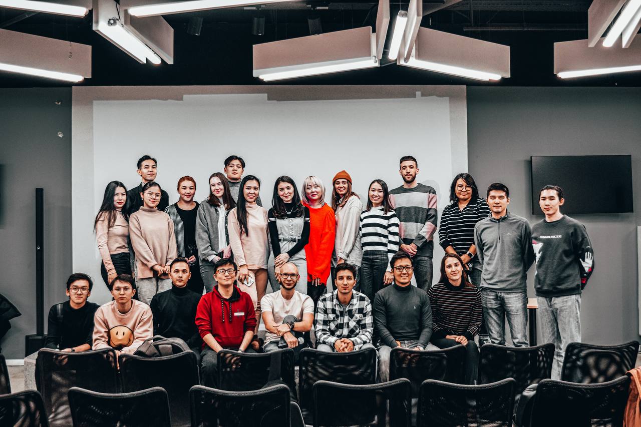 Media 5 — group photo